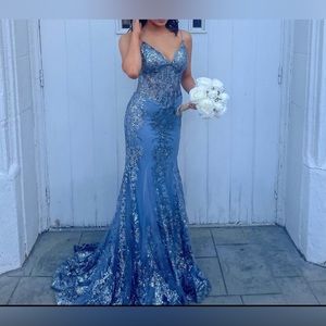 blue prom dress!